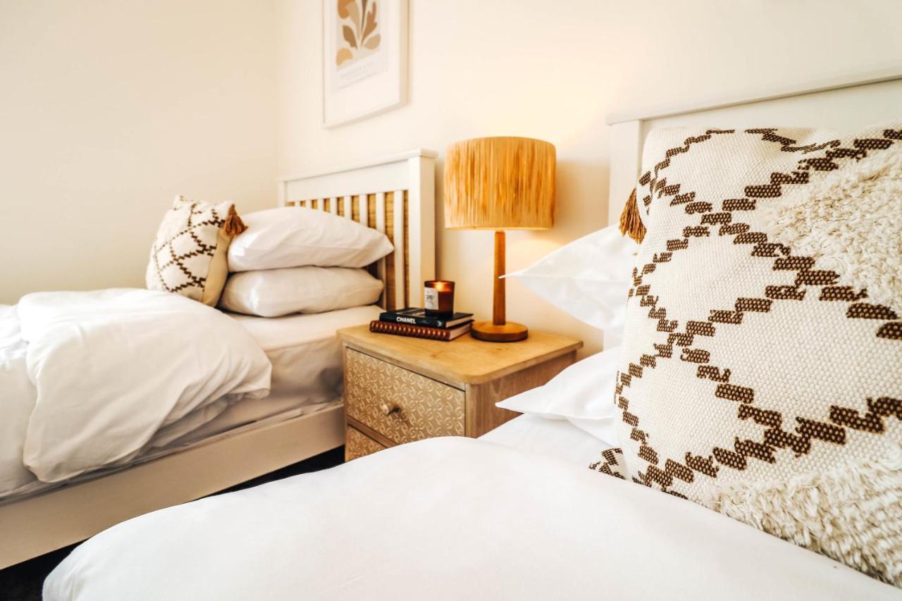 Principality View Apartment Two, By Solace Stays Cardiff Exteriér fotografie