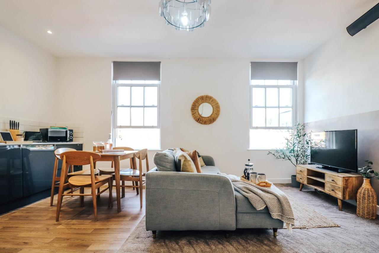Principality View Apartment Two, By Solace Stays Cardiff Exteriér fotografie
