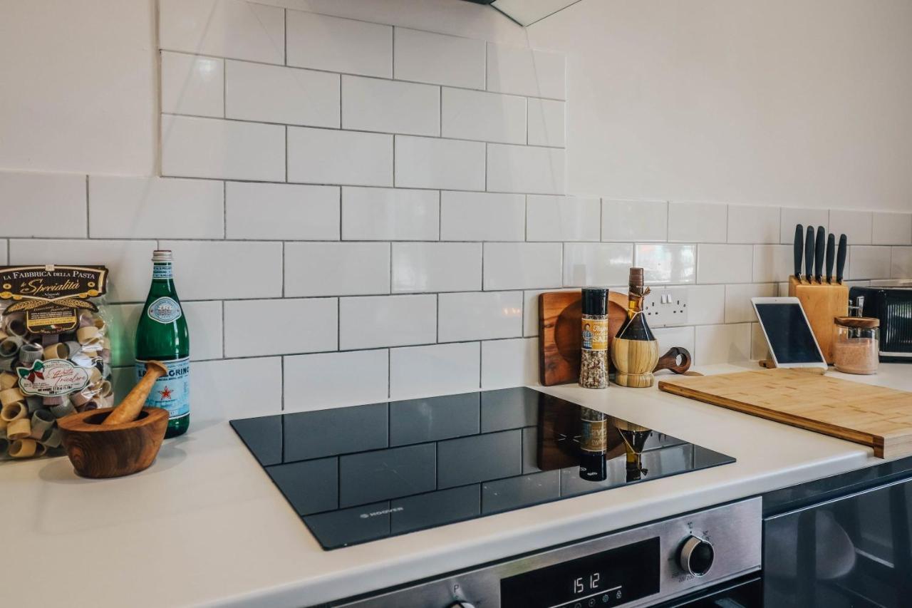 Principality View Apartment Two, By Solace Stays Cardiff Exteriér fotografie